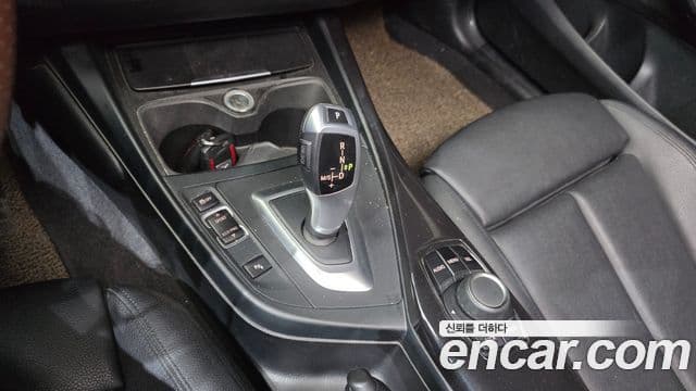 BMW 1시리즈 (F20) 118d Sport 5도어, 2015 9