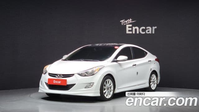 Hyundai Avante MD M16 GDI Avenue, 2013 1