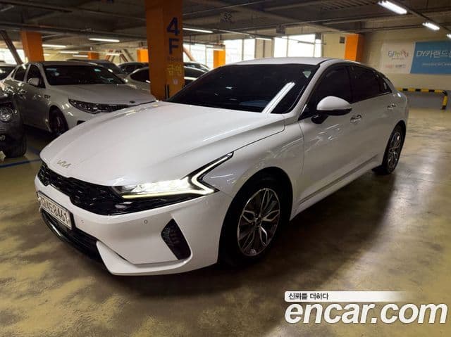Kia K5 гибрид 3세대 Prestige, 2023 1