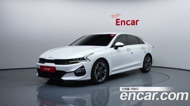 Kia K5 3세대 Prestige, 2022 1