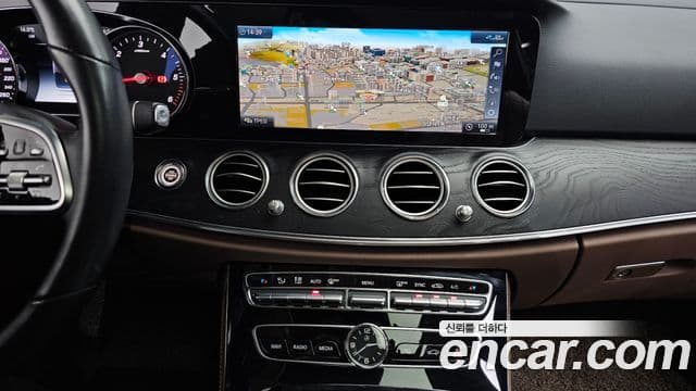 Mercedes-Benz E-класс W213 Avantgarde, 2020 14