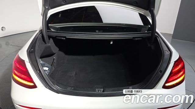 Mercedes-Benz E-класс W213 Avantgarde, 2020 20