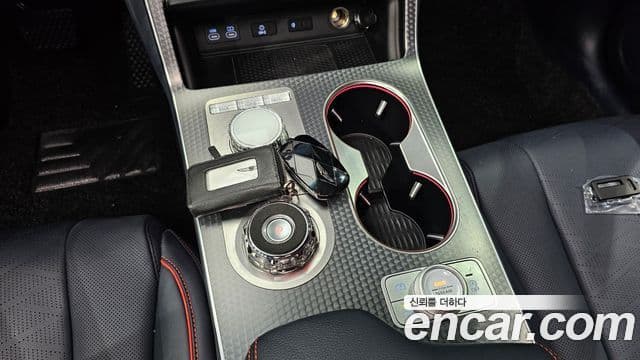 Genesis GV80 купе, 2024 9