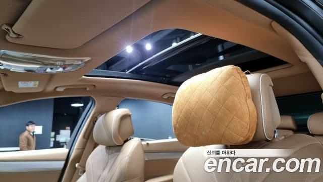 Genesis G80 (RG3) бензин 2.5 турбо AWD, 2025 17