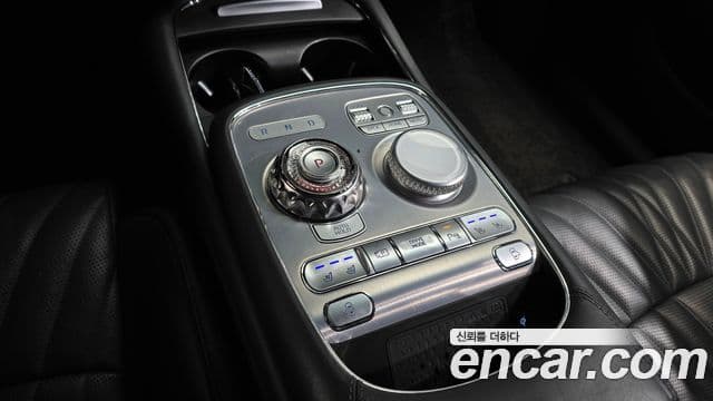 Genesis G90 (RS4) бензин 3.5 турбо AWD, 2022 9