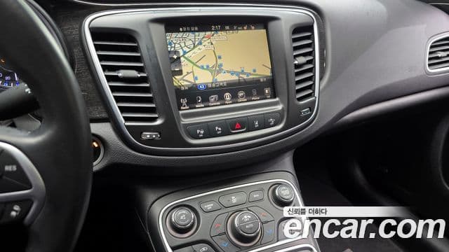 크라이슬러 200 2세대 2.4 C, 2015 14