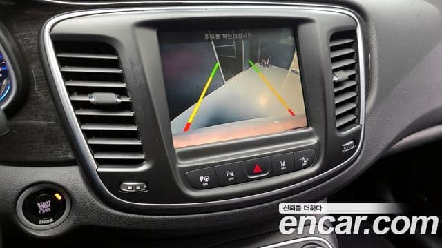 크라이슬러 200 2세대 2.4 C, 2015 15