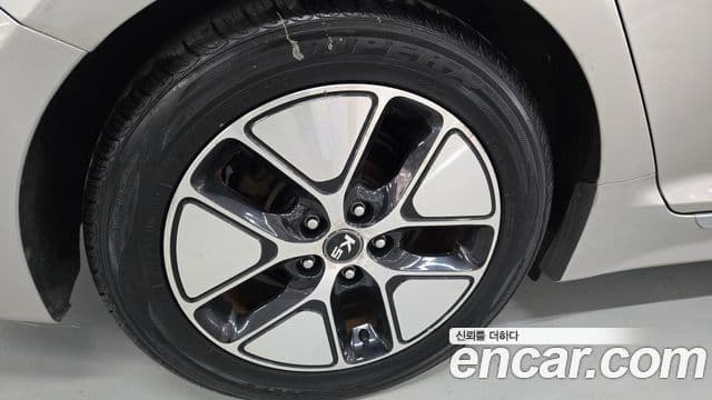 Kia K5 гибрид Luxury, 2013 все фото