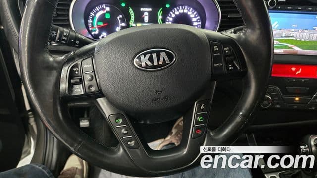 Kia K5 гибрид Luxury, 2013 13