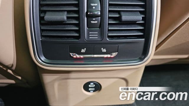 Porsche Macan 95B, 2021 19