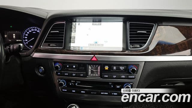 Hyundai Genesis DH Premium, 2016 15