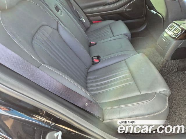 Genesis G90 Luxury, 2019 17