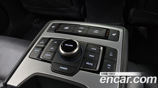 Genesis G80 Premium Luxury, 2019 19