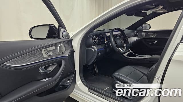 Mercedes-Benz E-класс W213 AMG Line, 2021 10