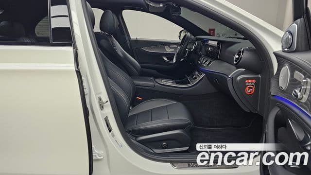 Mercedes-Benz E-класс W213 AMG Line, 2021 11