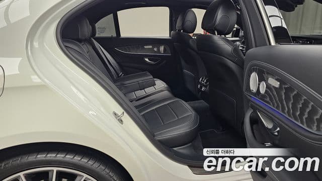 Mercedes-Benz E-класс W213 AMG Line, 2021 12