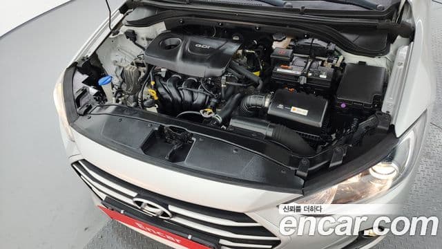 Hyundai Avante AD 1.6 GDI Smart, 2016 6