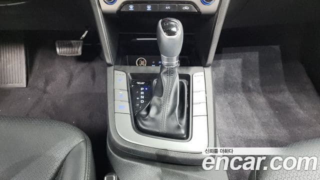 Hyundai Avante AD 1.6 GDI Smart, 2016 9