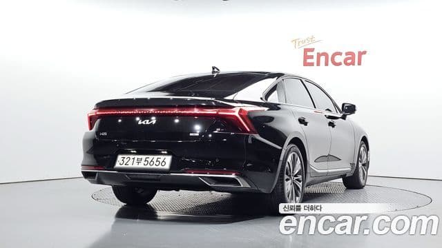 Kia K8 гибрид Signature, 2022 2