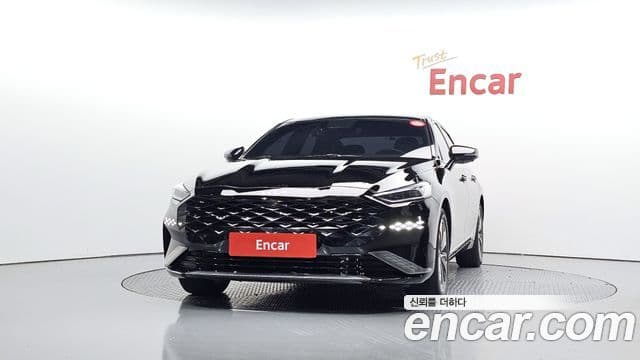 Kia K8 гибрид Signature, 2022 3