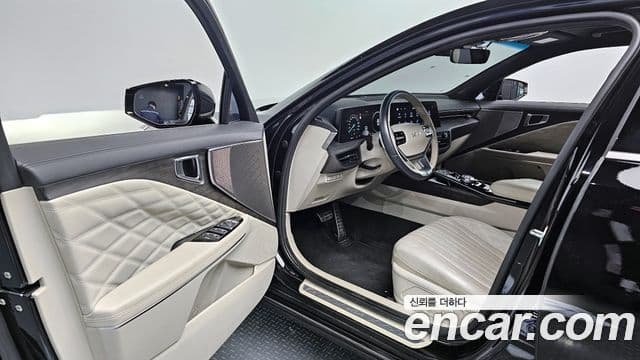 Kia K8 гибрид Signature, 2022 11