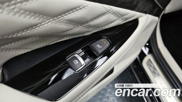 Kia K8 гибрид Signature, 2022 17