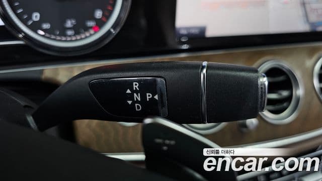 Mercedes-Benz E-класс W213 Exclusive, 2018 9