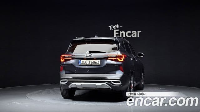 Kia Seltos Signature, 2022 4
