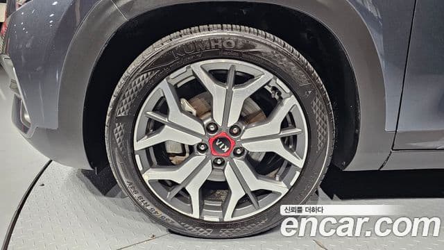 Kia Seltos Signature, 2022 все фото