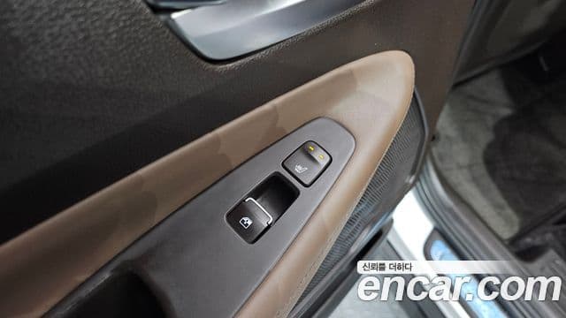 Hyundai The / новый New Santa Fe Prestige, 2022 16