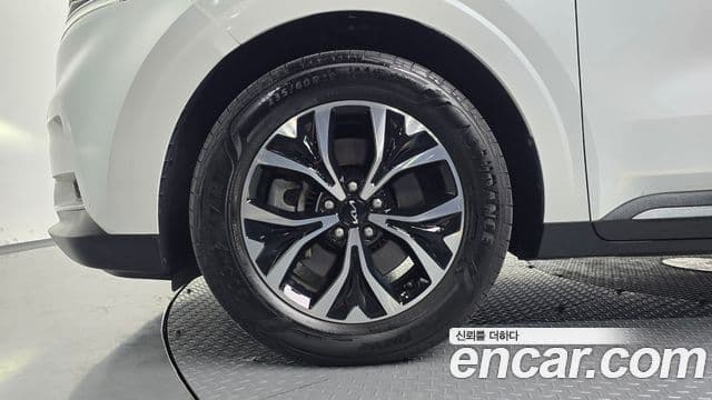 Kia Carnival 4세대 Prestige, 2023 все фото