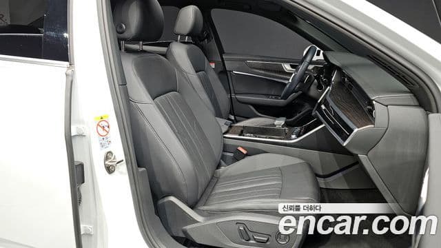 Audi A6 (C8) Premium, 2023 10