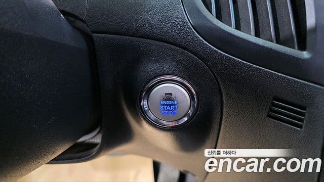 Hyundai Genesis купе 200 турбо P, 2009 13