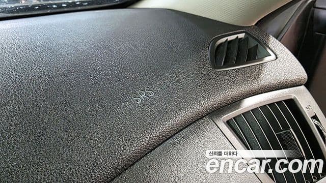 Hyundai Genesis купе 200 турбо P, 2009 17