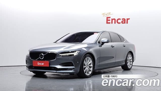 Volvo S90 D4 Momentum, 2018 1