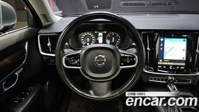 Volvo S90 D4 Momentum, 2018 13