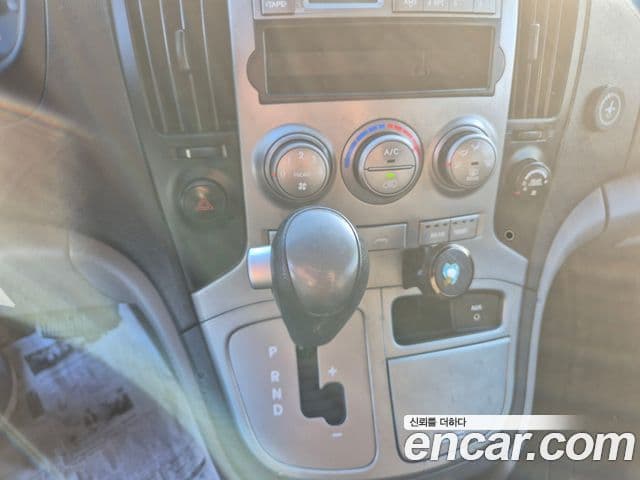 Hyundai Grand Starex CVX Deluxe, 2008 9