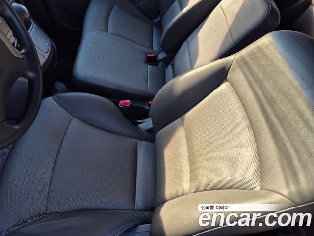 Hyundai Grand Starex CVX Deluxe, 2008 10