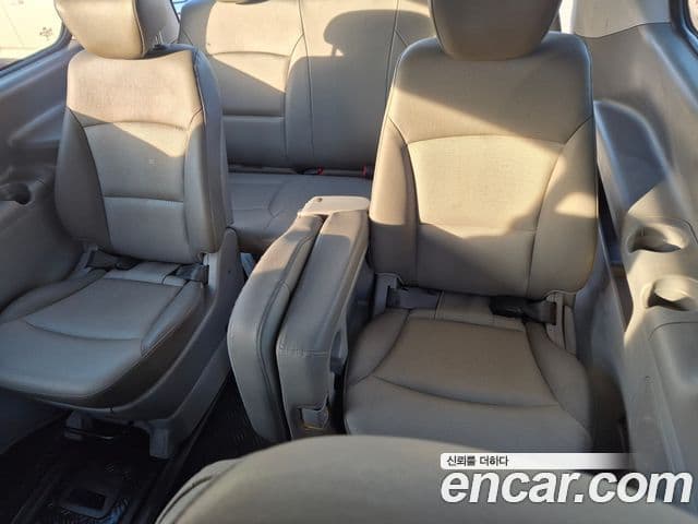 Hyundai Grand Starex CVX Deluxe, 2008 14