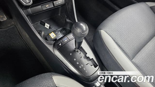 Kia Morning Urban (JA) Prestige, 2022 9