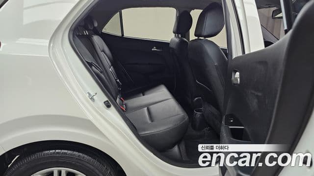 Kia Morning Urban (JA) Prestige, 2022 12