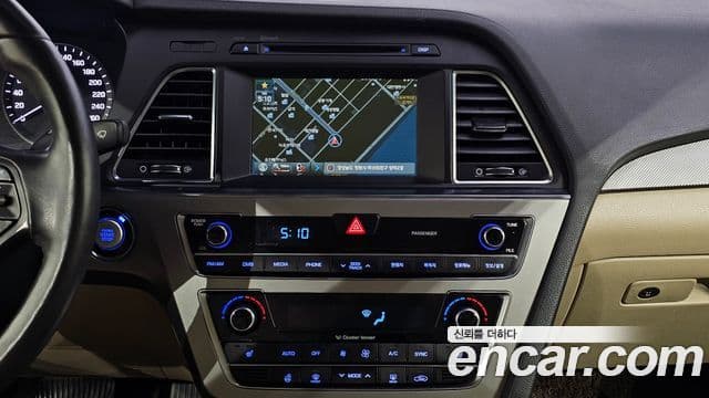 Hyundai LF Sonata Special, 2015 14