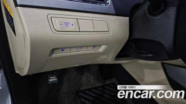 Hyundai LF Sonata Special, 2015 16