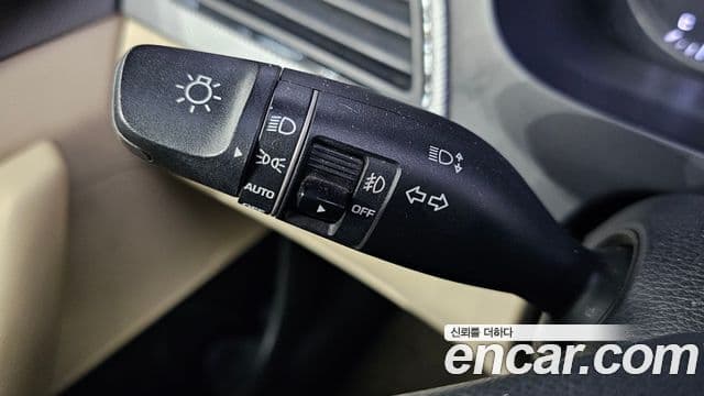 Hyundai LF Sonata Special, 2015 17