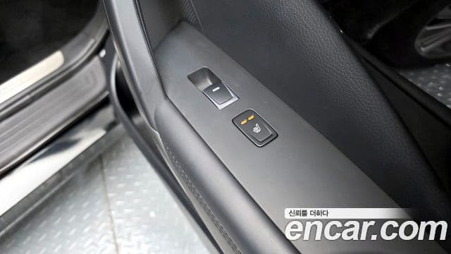 Hyundai Grandeur HG HG240 Modern Collection, 2017 20