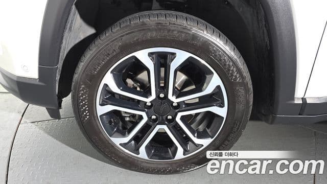 Jeep Compass 2세대 2.4 Limited AWD, 2022 все фото