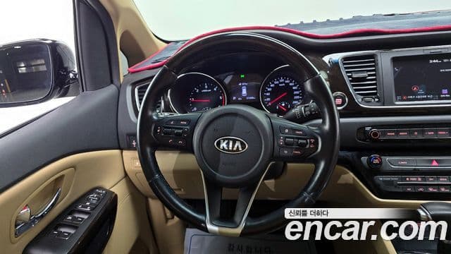 Kia The / новый New Carnival Noblesse, 2019 14