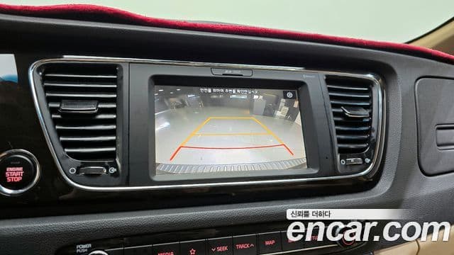 Kia The / новый New Carnival Noblesse, 2019 16