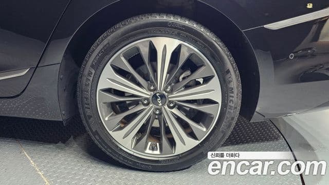 Kia K8 Signature, 2022 все фото