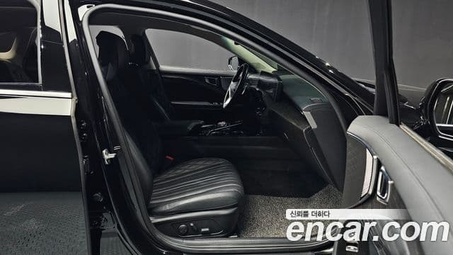 Kia K8 Signature, 2022 11